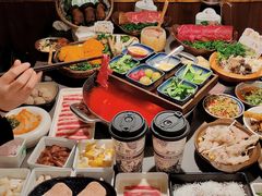 -楠小云·云南鲜菌·鲜牛自助火锅(九眼桥店)