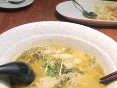 -玛格萝妮比萨屋(陆家浜路店)