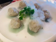 芝士虾滑-麻路成都火锅(柏威年店)