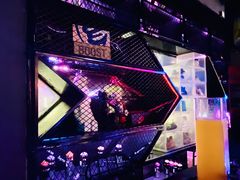 -UP嘻哈酒吧(粉巢店)