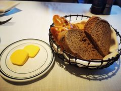 -Wolfgang’s Steakhouse 沃夫冈牛排馆(上海白玉兰广场店)