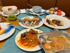 -亚龙湾希尔顿自助餐厅·海鲜·烧烤·沙滩BBQ·现场乐队