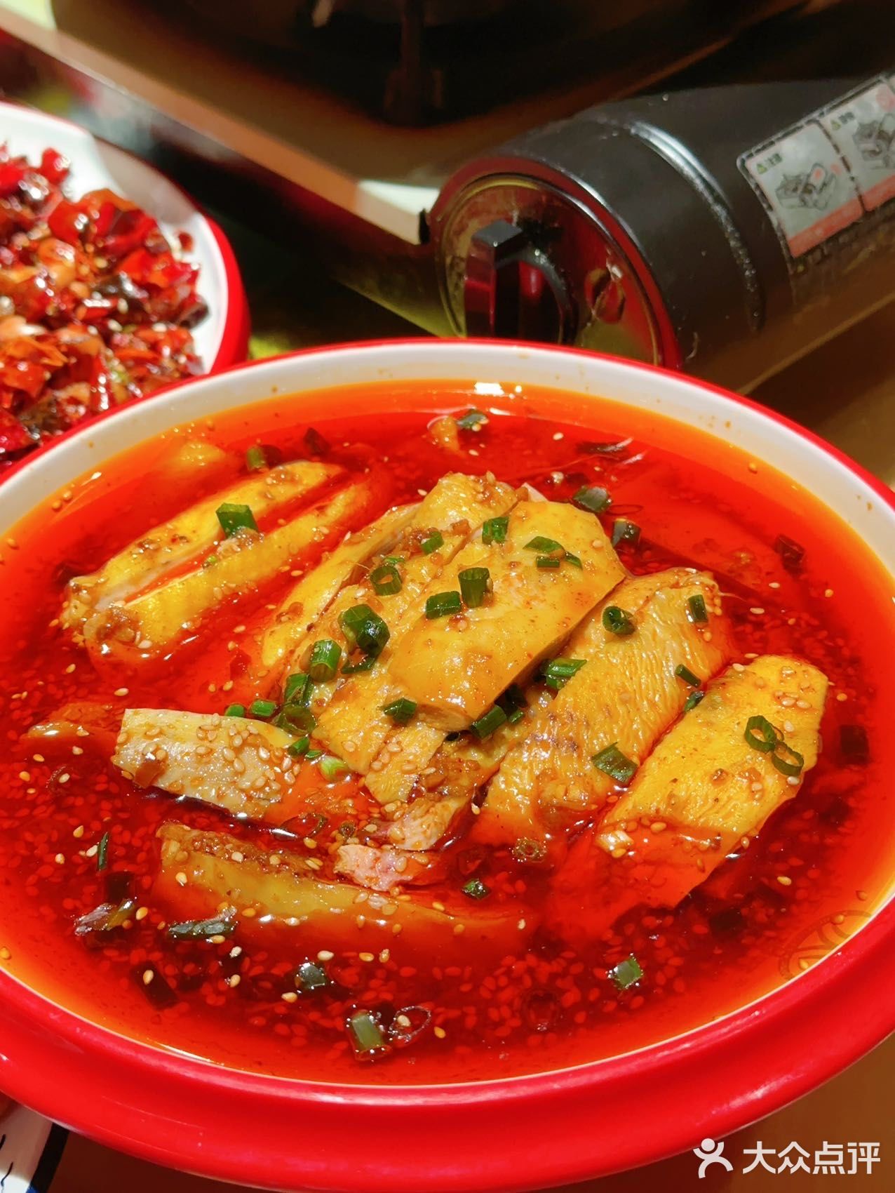 💥深圳美食探店：口水鸡的天堂！