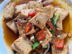 -芦茨金富饭庄·25年老字号·专做稻草鸡
