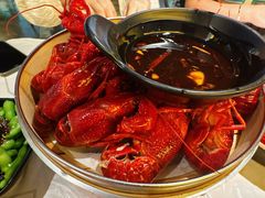 -巴厘龙虾·榜首油焖大虾(音乐学院·沿江酒馆店)