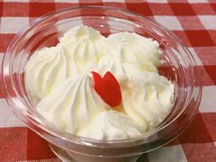 -红宝石·鲜奶小方·海派西点房(金杨店)