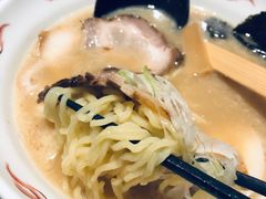 -小山日本料理(兴业太古汇店)