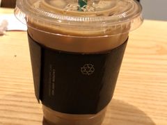 -星巴克臻选(济南恒隆店)
