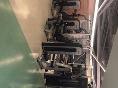 -宝力豪健身(中粮广场店)