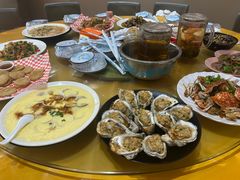 -覃记海鲜美食餐厅