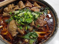 -胥佳烧鸡公牛肉面馆