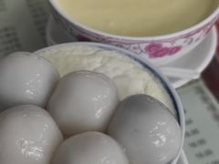 -阿三麻蓉汤圆(顺光大厦店)