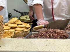 -闫家驴肉老店(华电一校店)