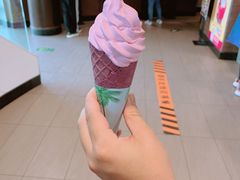 -麦当劳(展览路店)