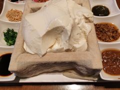 一块豆腐-95号酱骨·一块豆腐(展春园西路店)