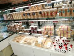 面包甜点陈列柜-金凤成祥(草桥店)