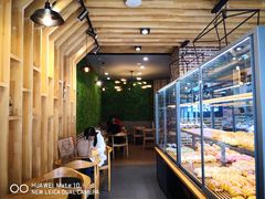 面包甜点陈列柜-焙丽拾光(麦凯乐直营店)