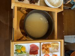 -建新园过桥米线(宝善街店)