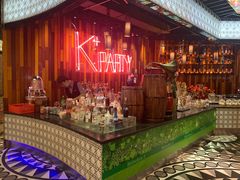 -K+全国连锁KTV(绿地缤纷天地店)