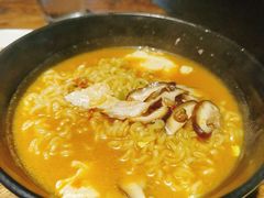 辛拉面-帕西铁板鸡店(新世界百货店)