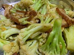 菜花炒烧肉-石岐乳鸽村(南海第三分店)