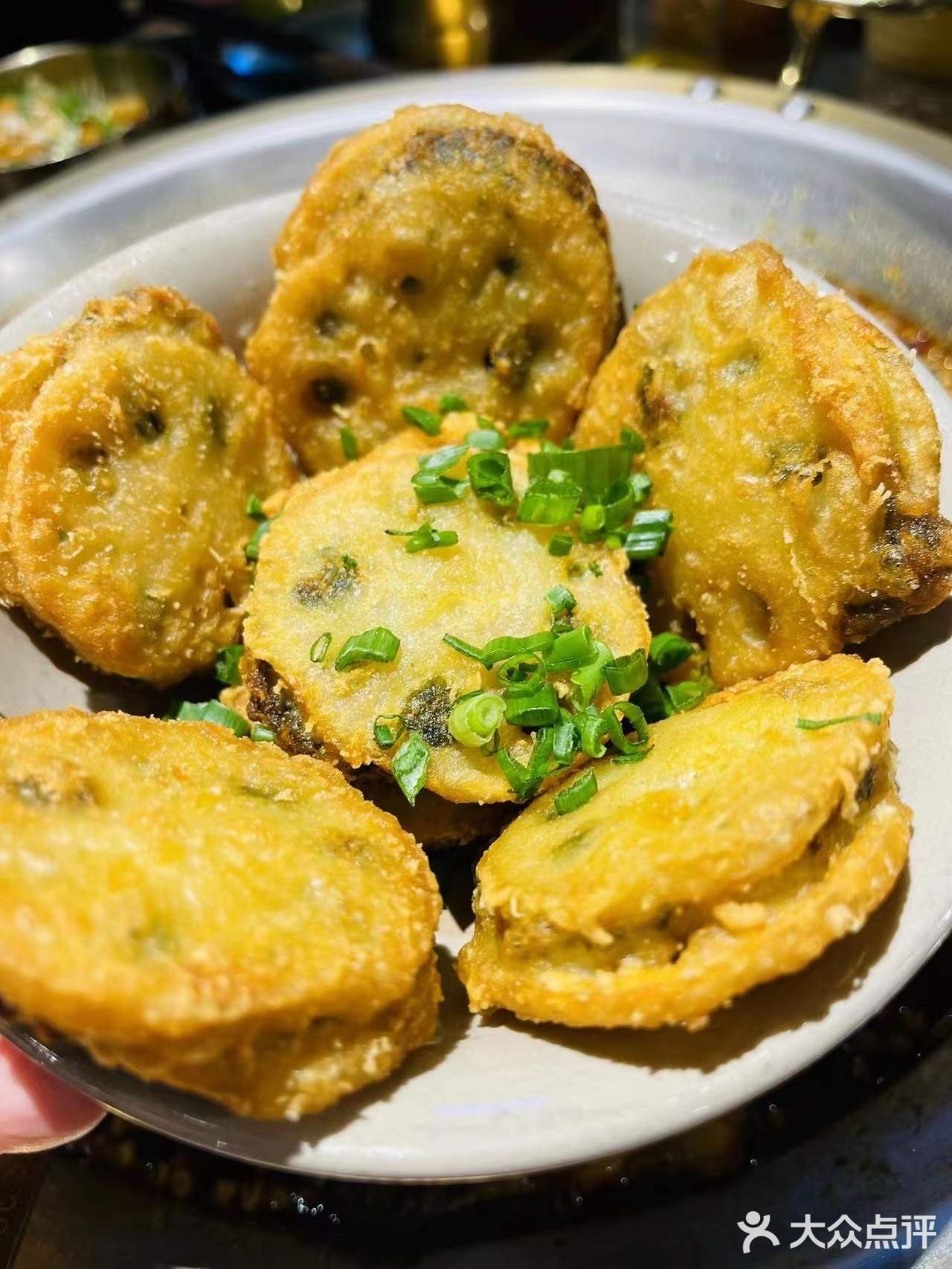 美味出圈的人气排队王贡椒鱼火锅
