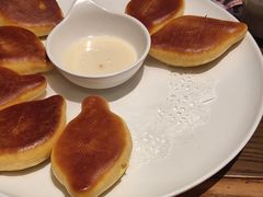 -黄泥岗·地道湖北菜(奥特莱斯店)