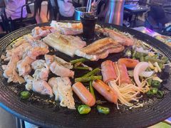 -豚豚家돈돈가韩国锅盖烤肉(新北万达店)