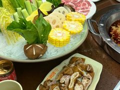 -巴倒烫陆派火锅山庄(南山总店)