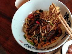 -李犟大爆鳝面·手工蟹黄包(湖滨西湖店)