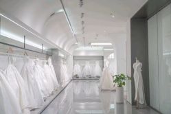 -南京宝娜嫁衣婚纱礼服馆(中央路店)