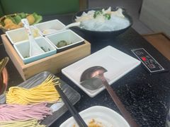 -得意咚瓜·顺德鱼生·冬瓜火锅(深圳首店)