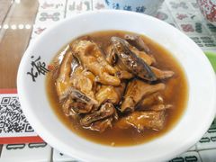 鲍汁花菇焖鸡脚-七爷清汤腩·港式餐厅(金狮广场店)