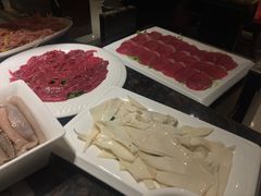 -小天鹅火锅·一线江景洪鼎旗舰店(洪崖洞店)