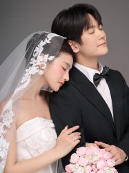 -雅云婚纱摄影工作室旗舰店