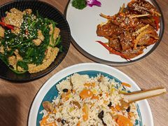 -贯贯吉·清真餐厅(浙江中路店)