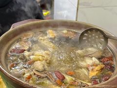 -威邵鸡煲(西华路总店)