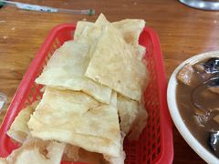 葱油饼-逍遥镇刘相五胡辣汤豆沫馆(康复中街店)