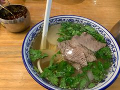 -嘻小北·兰州清汤牛肉面(太平洋森活天地店)
