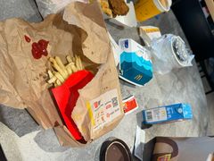 -麦当劳(展览路店)