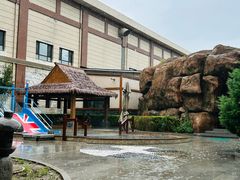 -望儿山温泉水乐园