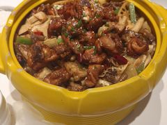 -多嘴肉蟹煲(万达店)