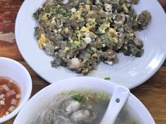 -建国蚵煎蚵面