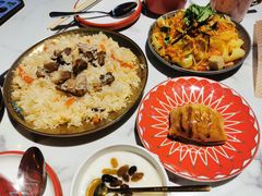 新疆烤包子-欧提汗·新疆餐厅·清真(银都路店)