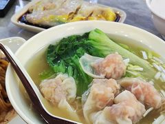 鲜虾云吞面-银记肠粉店(市二宫店)