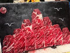 -蟹犇前•帝王蟹雪蟹(陆家嘴店)