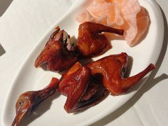 脆皮烧乳鸽-潮福城大酒楼(湖滨北路店)