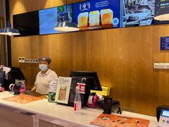 -巴黎贝甜(大宁国际商业广场店)