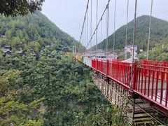 -蝶舞清江·恩施地心谷景区