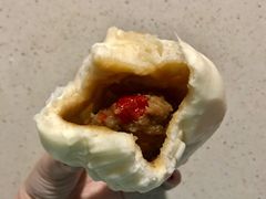 剁椒大肉包-谭景其·谭氏麻油菜包(集庆路店)